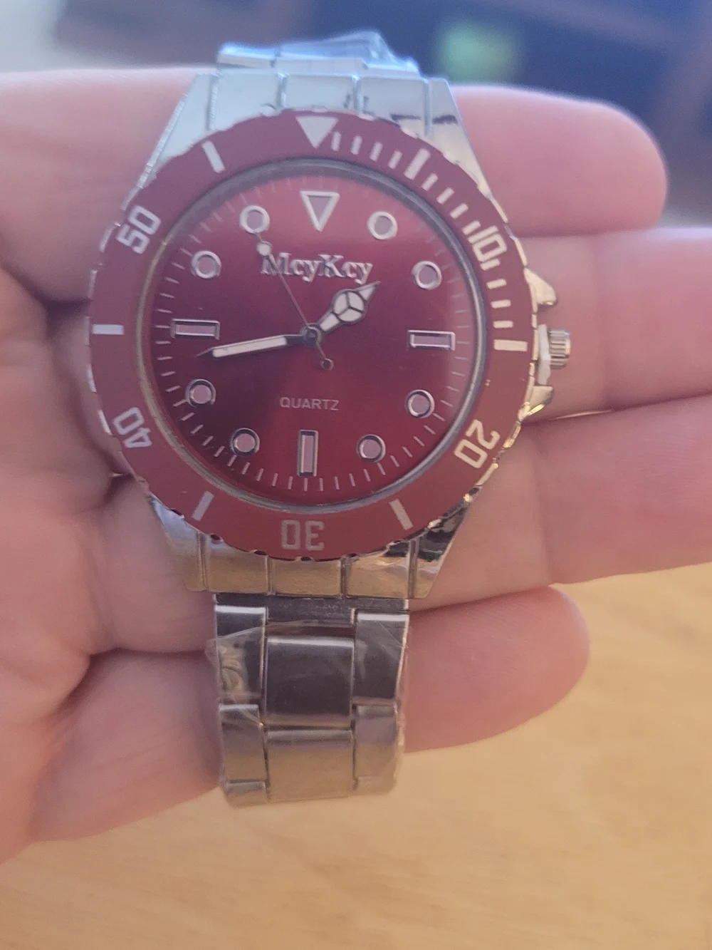 N/A red dial